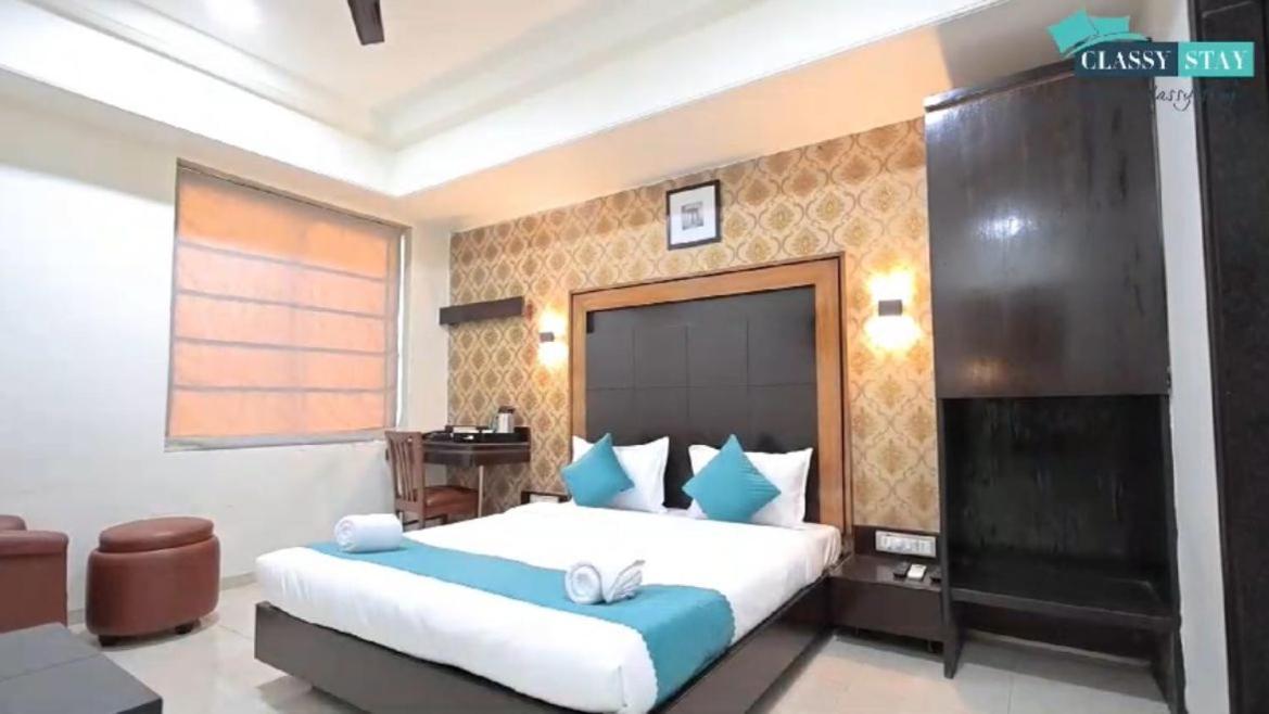 Manas Residency Classy Hotel Mumbai (Bombay)